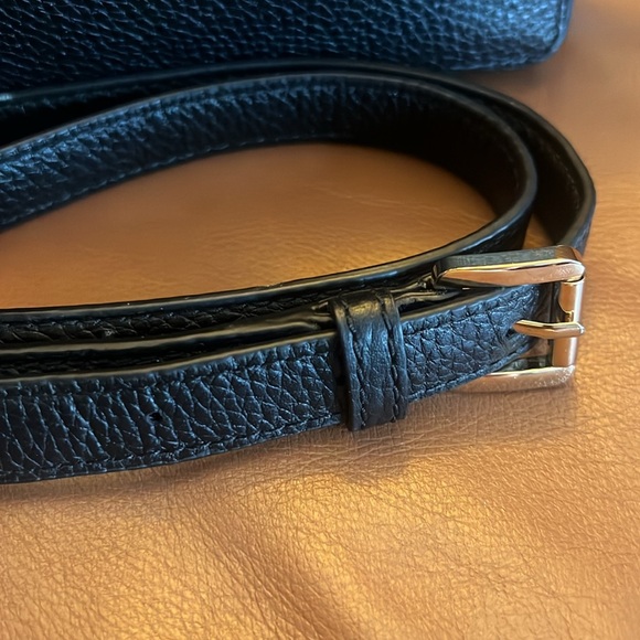 MICHAEL KORS MACKENZIE BLACK PEBBLED LEATHER SATCHEL - Picture 7 of 15